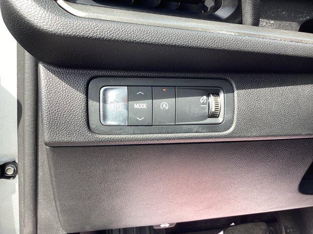 used 2024 Chevrolet Traverse car, priced at $36,142