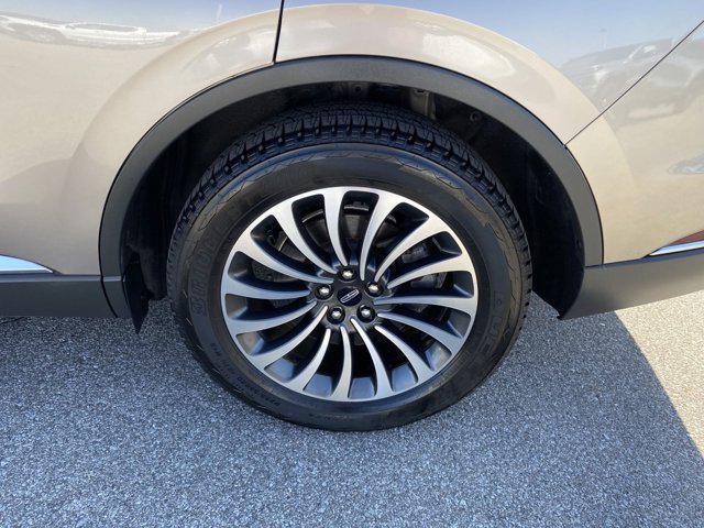 used 2020 Lincoln Aviator car, priced at $33,000