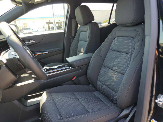 new 2025 Chevrolet Equinox car, priced at $29,525