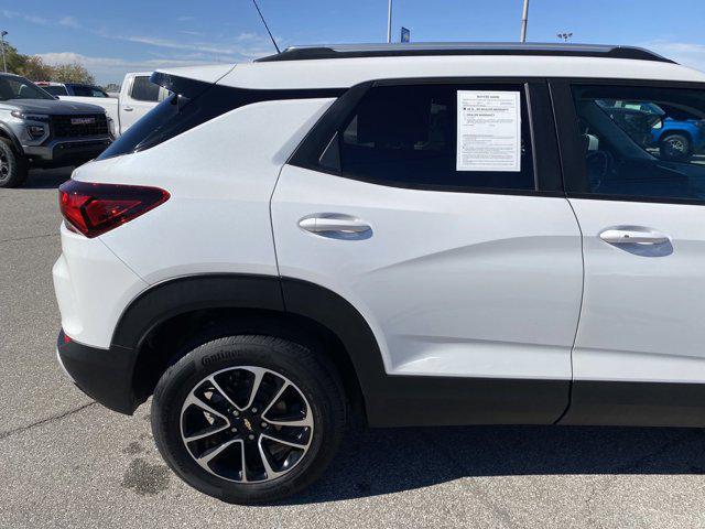 new 2024 Chevrolet TrailBlazer car, priced at $28,390