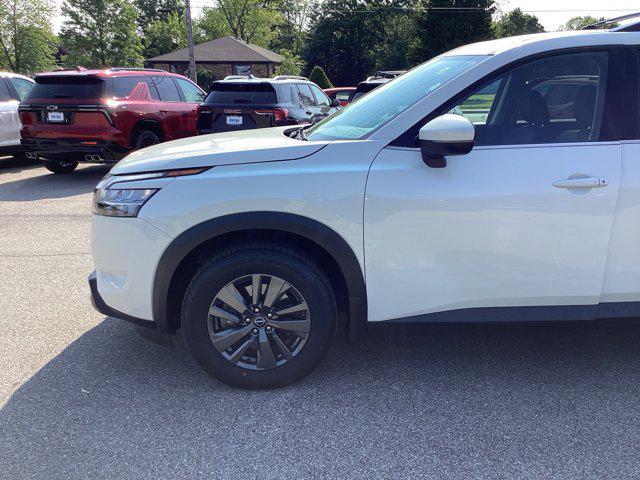 used 2022 Nissan Pathfinder car, priced at $27,000