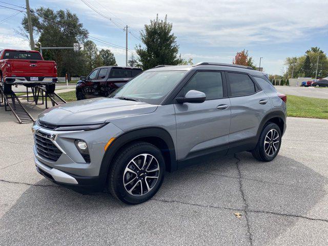 new 2025 Chevrolet TrailBlazer car, priced at $27,620