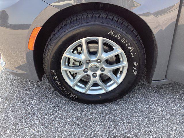 used 2022 Chrysler Pacifica car, priced at $21,033