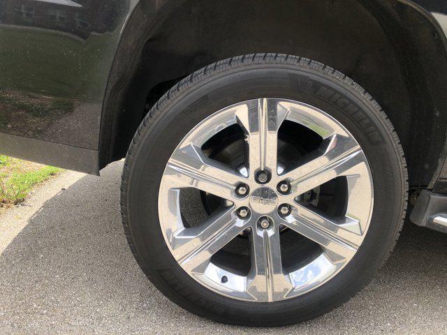 used 2020 GMC Yukon car, priced at $33,150
