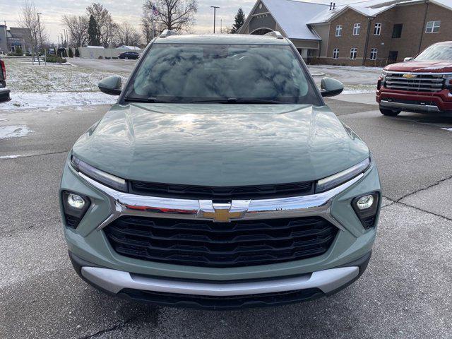 new 2025 Chevrolet TrailBlazer car, priced at $27,140