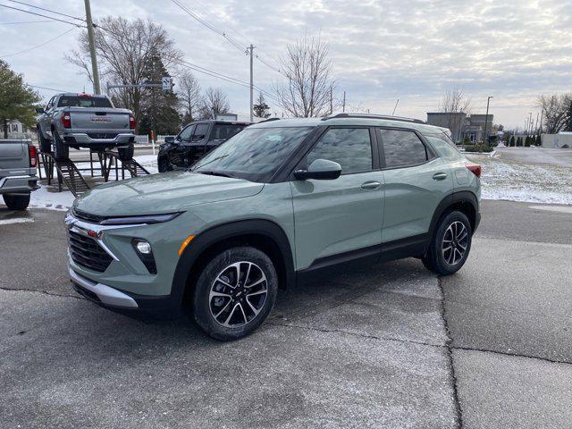 new 2025 Chevrolet TrailBlazer car, priced at $27,140