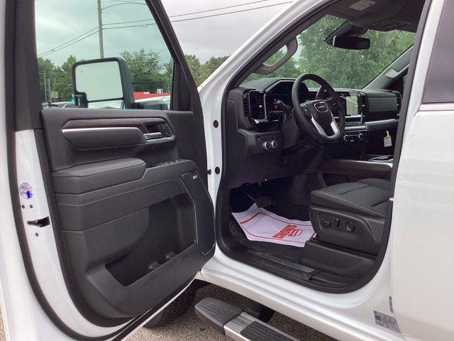 new 2025 GMC Sierra 3500 car, priced at $80,826