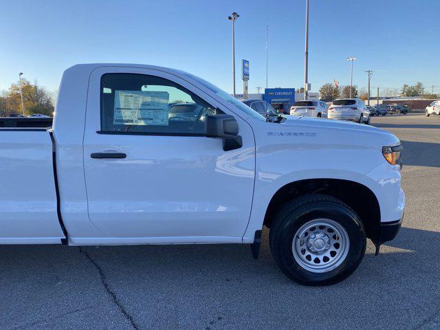 new 2024 Chevrolet Silverado 1500 car, priced at $40,325