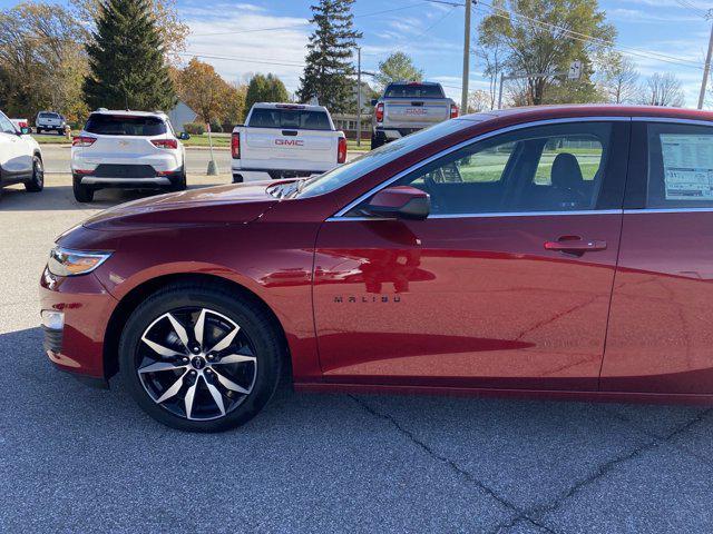 new 2025 Chevrolet Malibu car, priced at $27,585