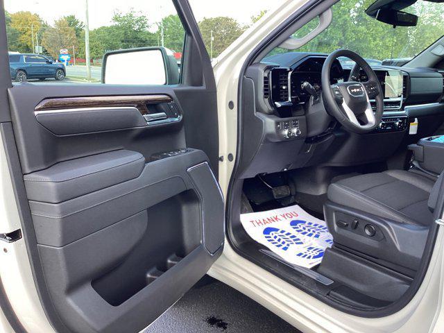new 2026 GMC Sierra 1500 car, priced at $53,700