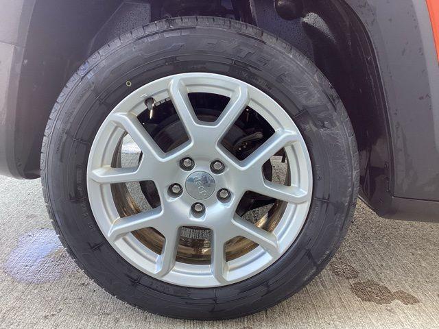 used 2020 Jeep Renegade car, priced at $16,890