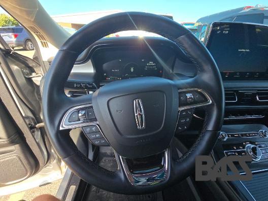 used 2021 Lincoln Nautilus car, priced at $32,990