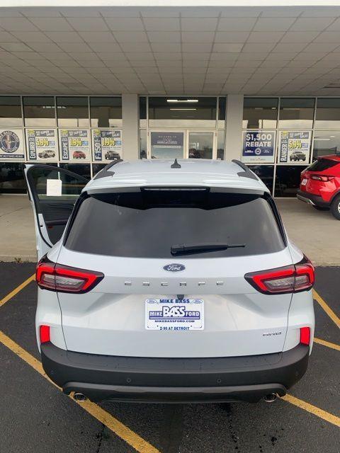 new 2025 Ford Escape car, priced at $33,530