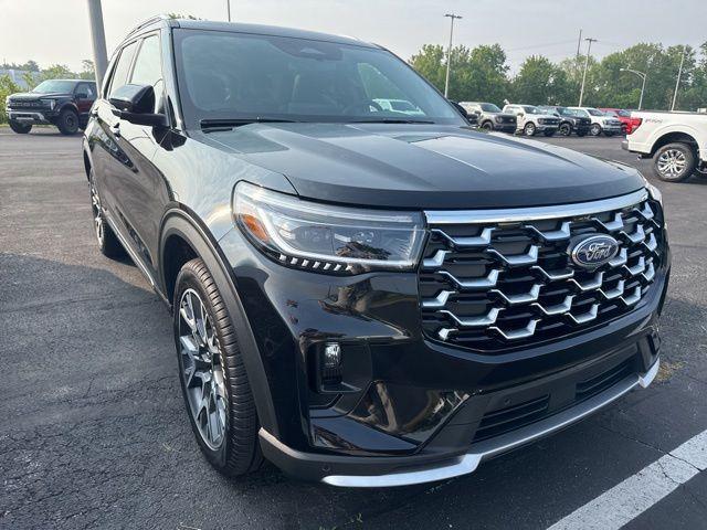 new 2025 Ford Explorer car