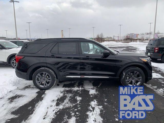 new 2025 Ford Explorer car, priced at $46,905