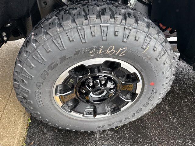 new 2025 Ford F-350 car, priced at $85,180