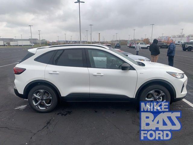 new 2025 Ford Escape car, priced at $33,290