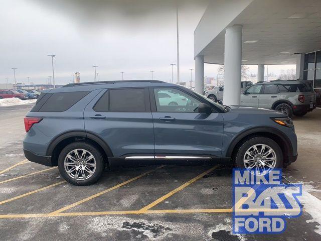 new 2025 Ford Explorer car, priced at $47,440