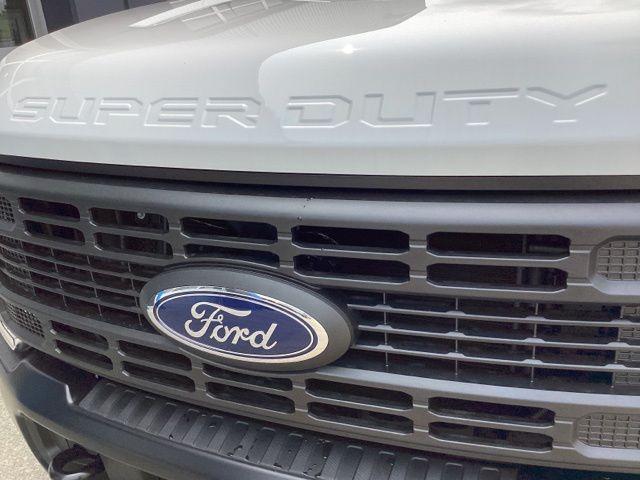 new 2023 Ford F-250 car, priced at $41,555