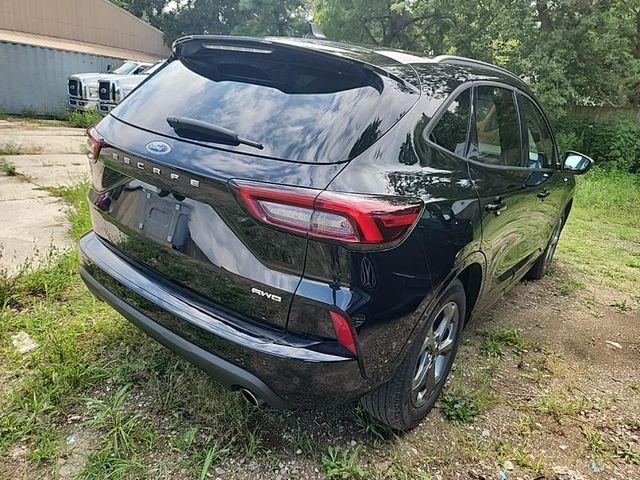 used 2023 Ford Escape car, priced at $22,600