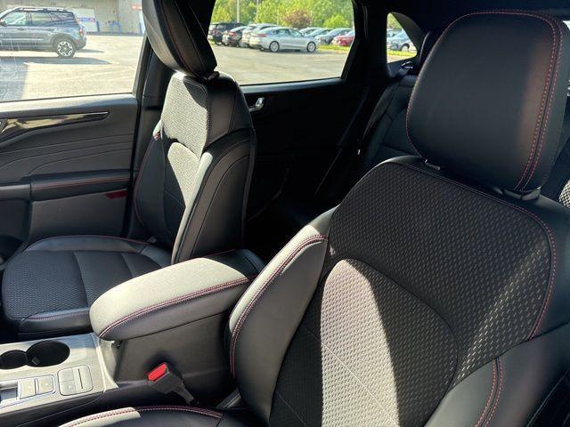 new 2025 Ford Escape car, priced at $31,977