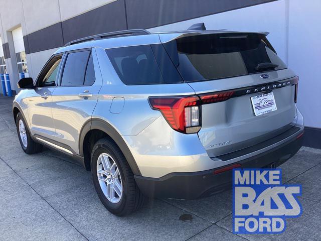 new 2025 Ford Explorer car, priced at $42,775