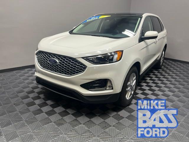 new 2024 Ford Edge car, priced at $43,145