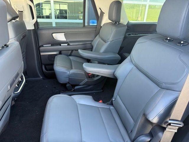 new 2025 Ford Expedition car, priced at $69,410