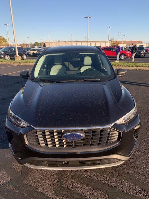 new 2024 Ford Escape car, priced at $33,385