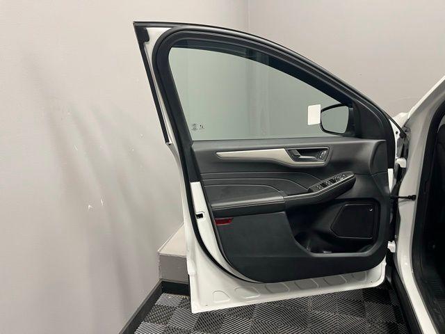 used 2022 Ford Escape car, priced at $23,790
