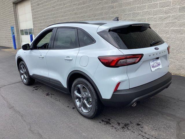 new 2025 Ford Escape car, priced at $31,977