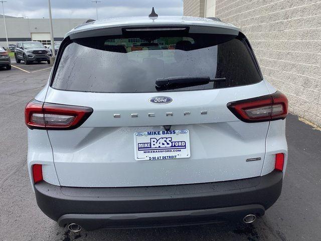 new 2025 Ford Escape car, priced at $31,977