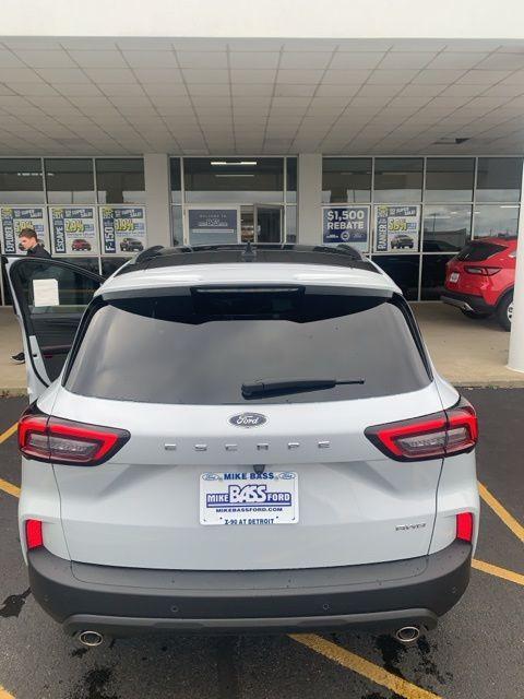 new 2025 Ford Escape car, priced at $35,125