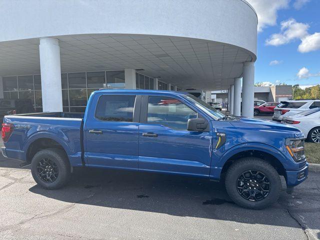 new 2025 Ford F-150 car, priced at $45,500