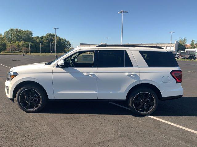 new 2024 Ford Expedition car, priced at $72,540