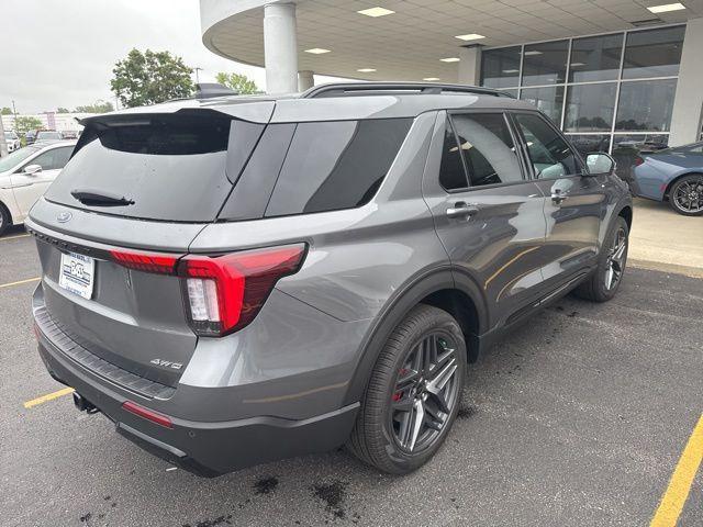 new 2025 Ford Explorer car, priced at $48,683