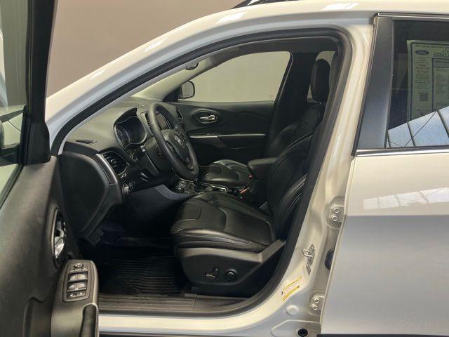 used 2022 Jeep Cherokee car, priced at $27,990