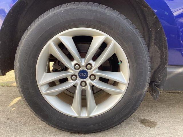 used 2015 Ford Edge car, priced at $11,990