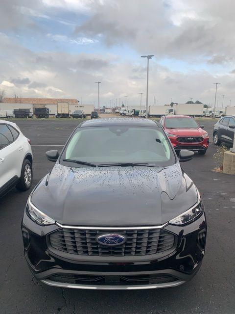 new 2025 Ford Escape car, priced at $31,460