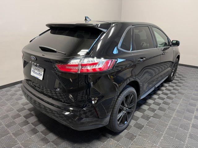 used 2024 Ford Edge car, priced at $28,990