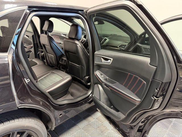 used 2024 Ford Edge car, priced at $28,990