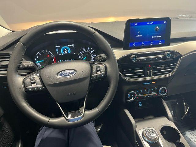 used 2022 Ford Escape car, priced at $20,990