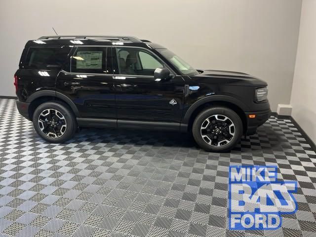 new 2024 Ford Bronco Sport car, priced at $37,615