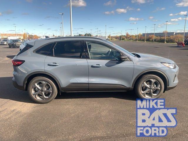 new 2025 Ford Escape car, priced at $33,540