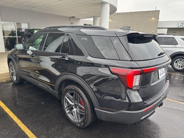 new 2025 Ford Explorer car, priced at $50,160