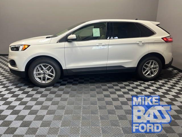 new 2024 Ford Edge car, priced at $43,145