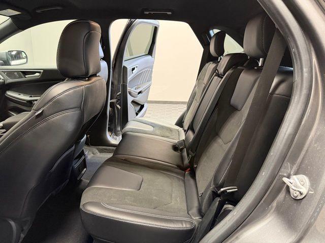 used 2022 Ford Edge car, priced at $29,990