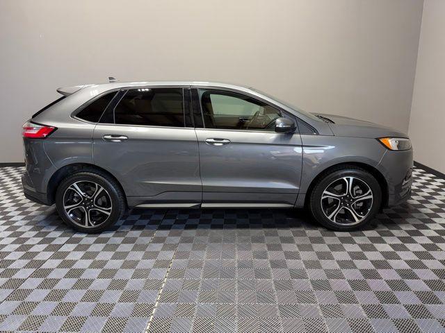 used 2022 Ford Edge car, priced at $29,990