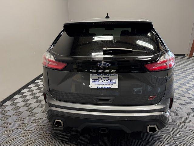used 2022 Ford Edge car, priced at $29,990