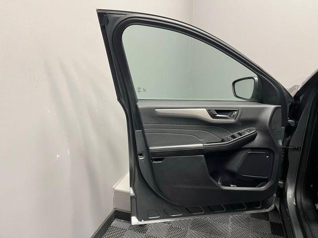 used 2022 Ford Escape car, priced at $23,990